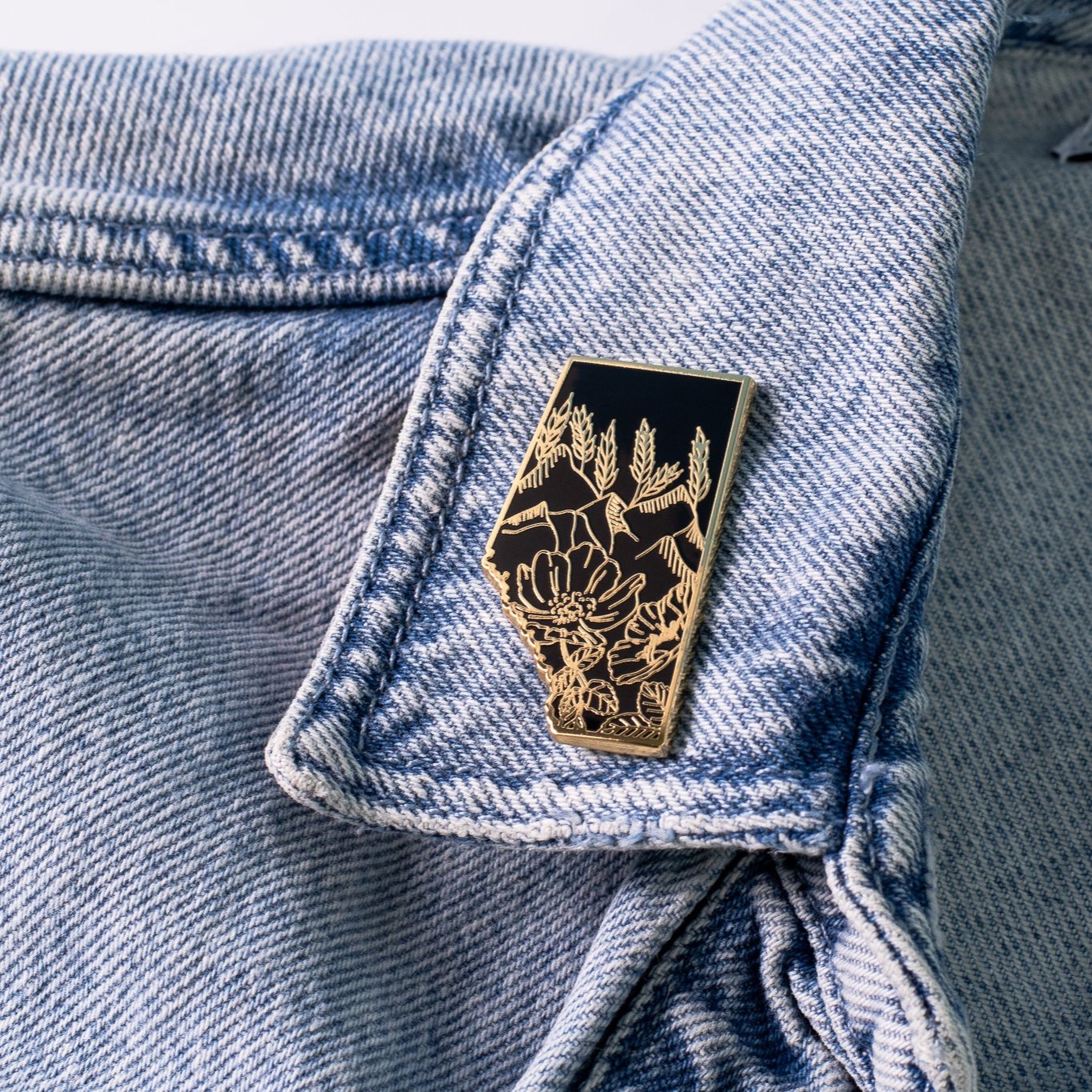 Alberta Enamel Pin