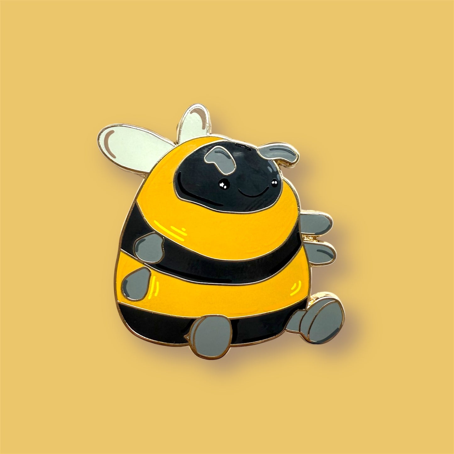 Bumble Bee Enamel Pin