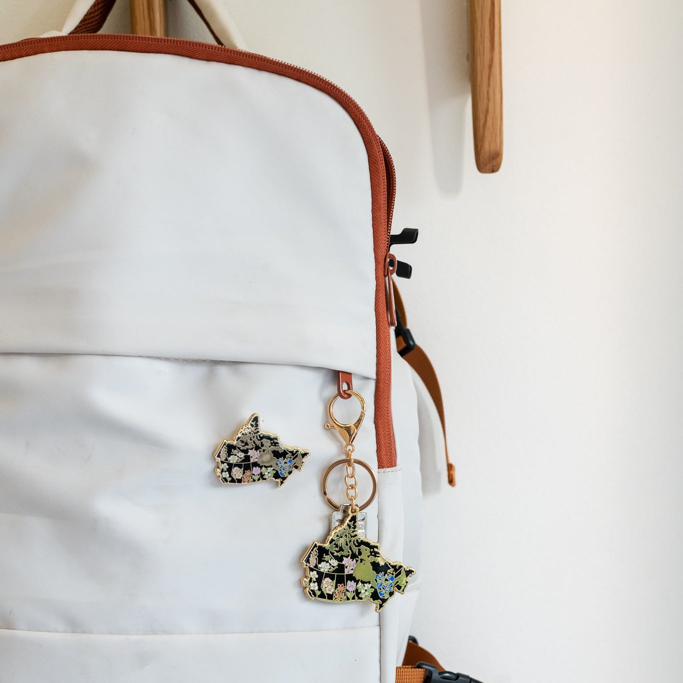 Canada Floral Keychain